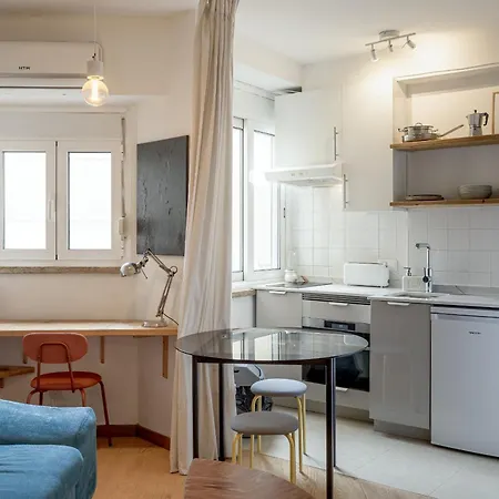 Apartment Anjos Center By Homing